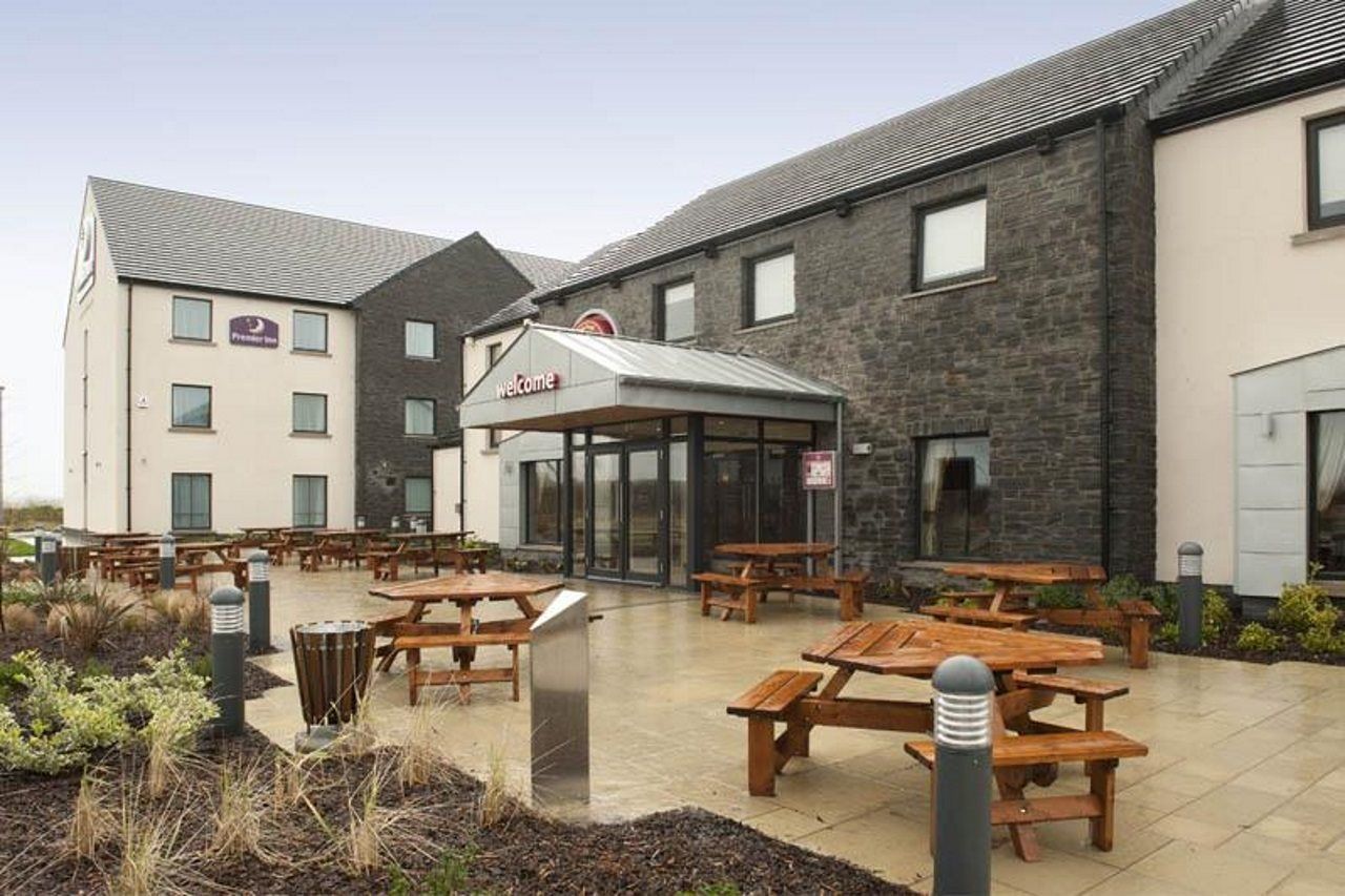 Premier Inn Derry / Londonderry Exterior foto