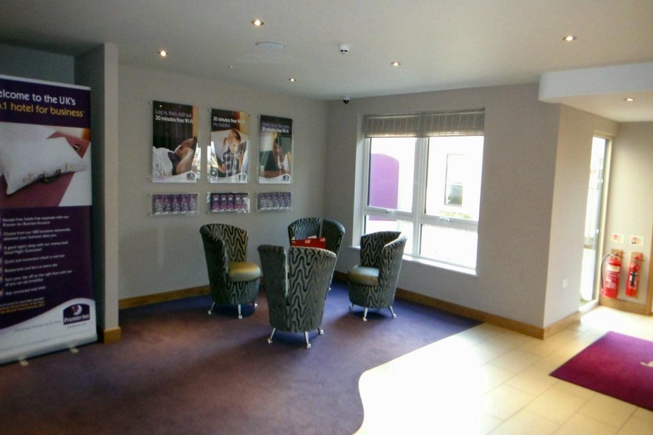 Premier Inn Derry / Londonderry Exterior foto